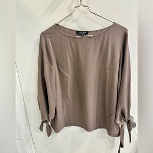 Lafayette 148 3/4 sleeve top